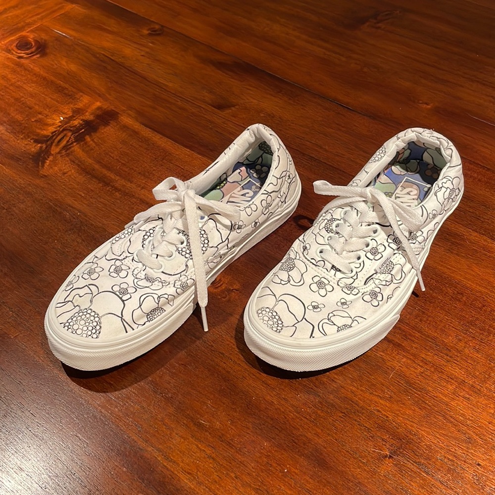 White pattered vans sneakers